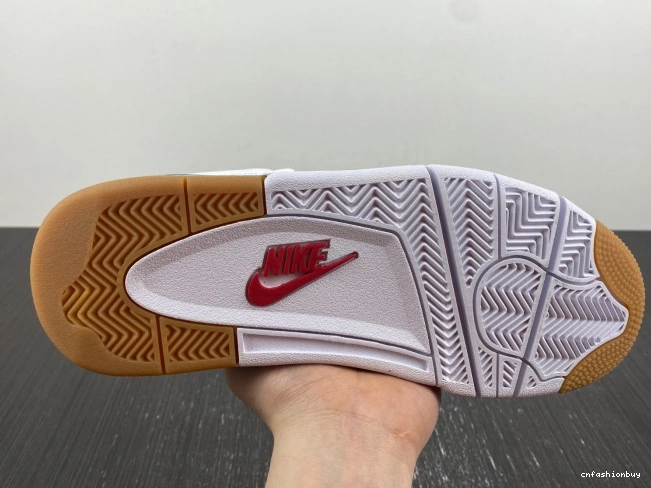 4 DR5415-104 Retro Jordan SB 0816